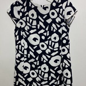 Loft Women's Black White Crew Neck Cap Sleeve Lined Mini Shift Dress Size 2